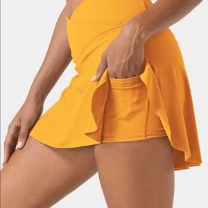 Brand New Halara Skirt!